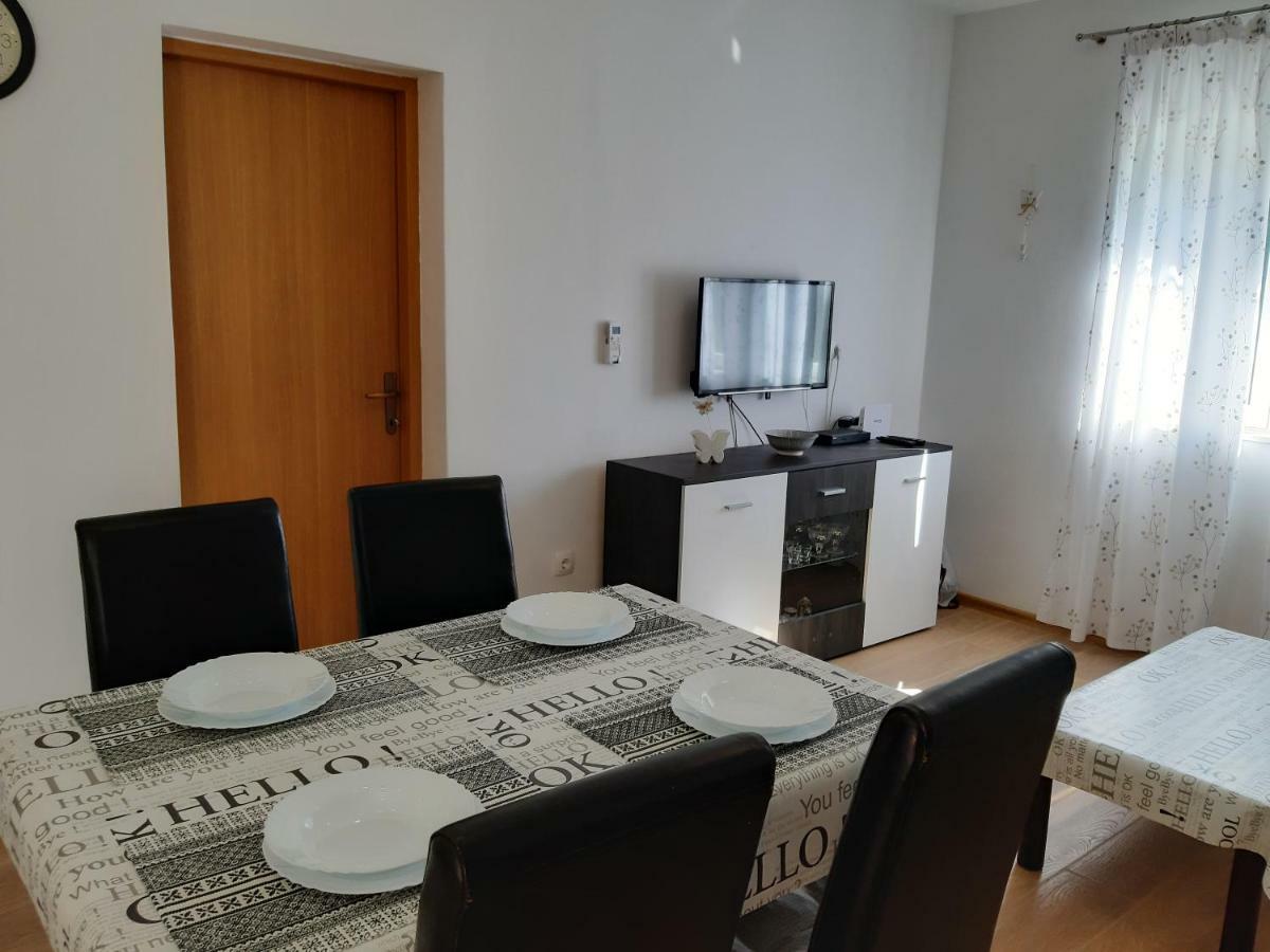 Apartment Butterfly Split - For Rest And Relaxation Exteriör bild